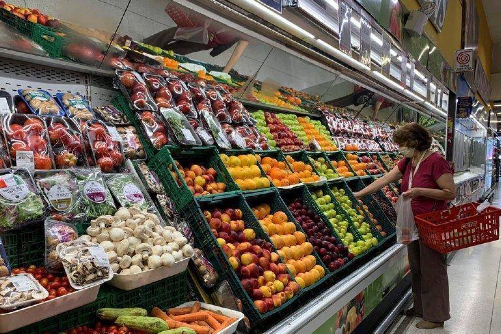 Tensin por el abastecimiento: los supermercados advierten que hay demoras en la entrega de algunos productos