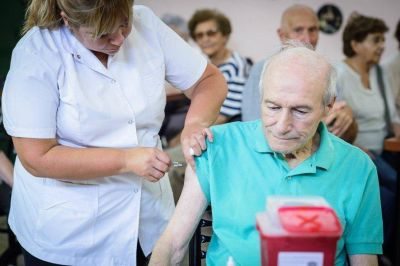 La Provincia aplicar� 100 mil vacunas hasta el domingo