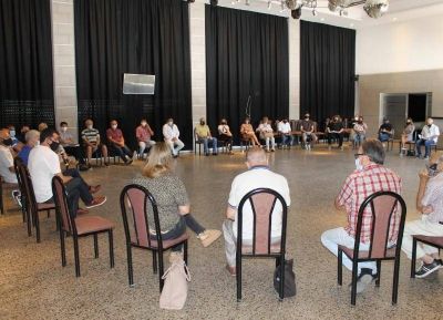 Cagliardi convoca a la participaci�n ciudadana para proyectar �Berisso de ac� a 30 a�os�