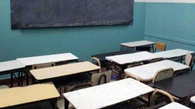 Gremio llama a no exceder cargas horarias a los docentes de C�rdoba
