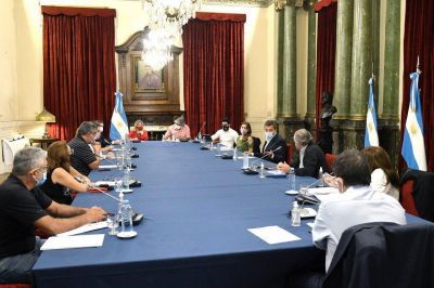 Los diputados sindicales respaldaron el proyecto de suba Ganancias pero pidieron exceptuar tambi�n las horas extras y los vi�ticos