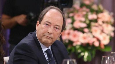 Mendoza: internaron a Ernesto Sanz por coronavirus