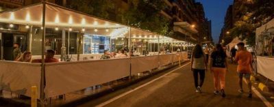 Gastron�micos celebraron la quita de restricciones horarias