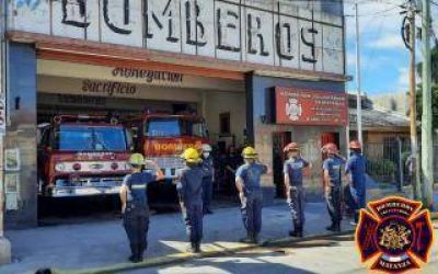 Gracias al aporte de los vecinos, Bomberos de La Matanza pudieron comprar una nueva autobomba