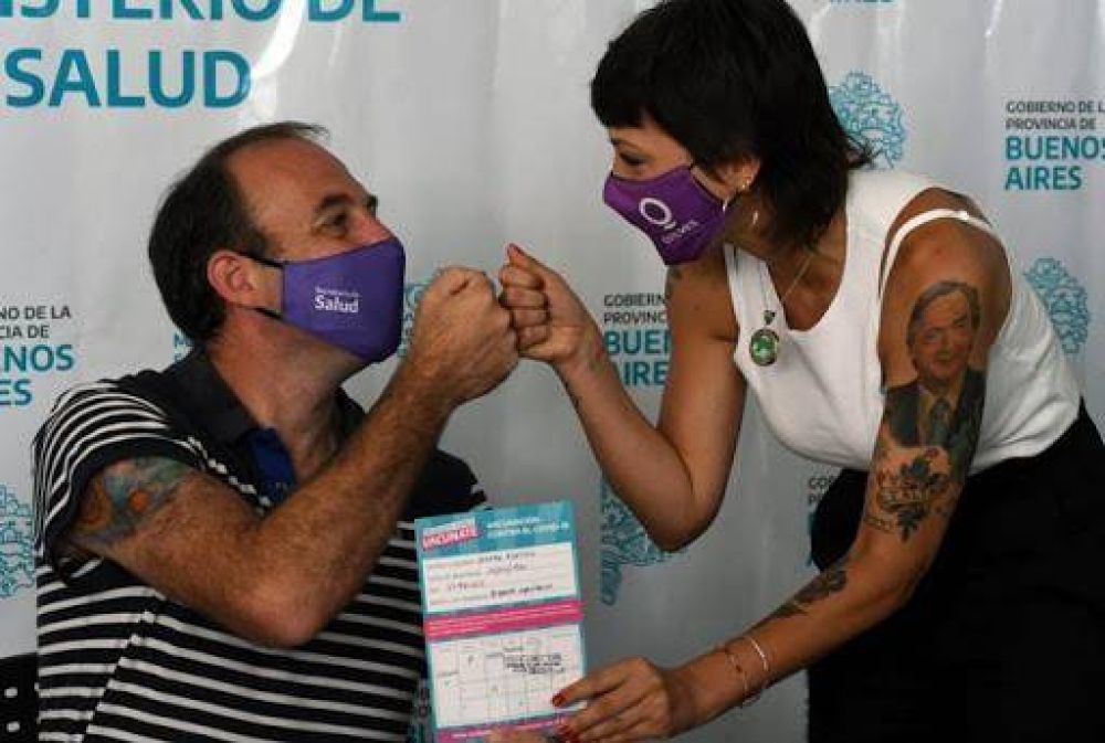 El secretario de Salud cruz a la oposicin y defendi la vacunacin en Quilmes
