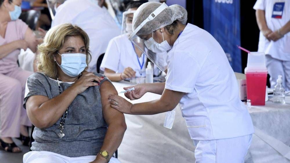 Uepc elevar a Salud un pedido para fijar cronograma de vacunacin a docentes