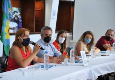 Con el apoyo de los gremios, el Gobierno bonaerense capacitar a trabajadores de sectores vulnerables