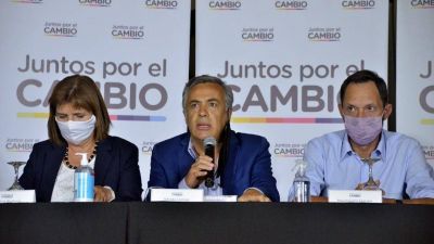 Cambiemos pide que Cafiero y Vizzotti vayan al Congreso a explicar el esc�ndalo del vacunatorio VIP