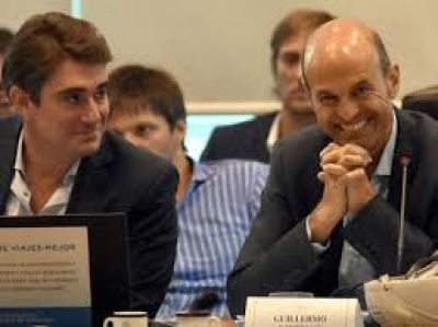 Denuncian a Dietrich e Iguacel por el desv�o de $1.300 millones