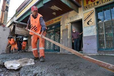 Fernando Moreira recorri� las obras de puesta en valor del Centro Comercial de Tropez�n