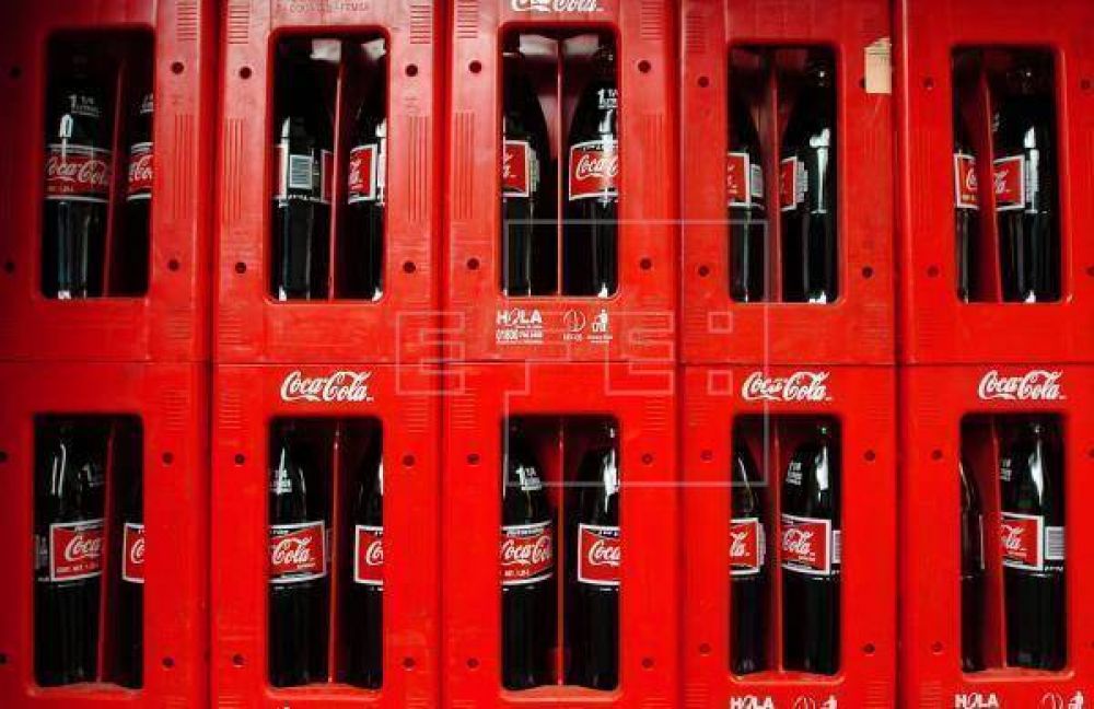 Coca-Cola responde a polmica y dice que su oficina latina no desaparece