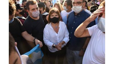 Manifestaci�n opositora en Plaza de Mayo: el repudio de Alberto Fern�ndez y la postura de Patricia Bullrich