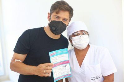Kicillof defendi� la vacunaci�n de voluntarios