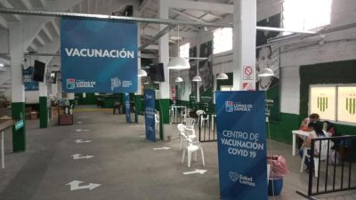 Lomas: Trasladan los centros de vacunaci�n a los clubes de f�tbol