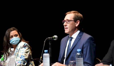Garro anunci� el pase a planta temporaria de alrededor de 5.000 cooperativistas municipales