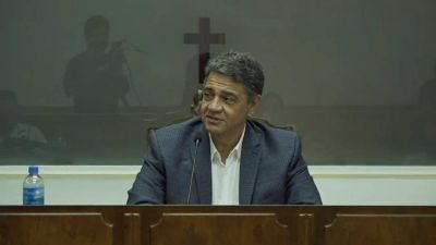 Centrado en la pandemia, Jorge Macri inaugur� sesiones en el Concejo Deliberante
