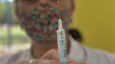 Coronavirus en Córdoba: clínicas privadas se sumarían a vacunar