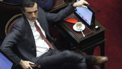 Una empresa contratada por Esteban Bullrich cobr� $210 millones y dej� 92 jardines sin terminar