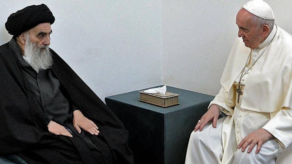 En un guiño al islam chiita, Francisco se reunió con el gran ayatollah Ali al-Sistani