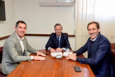 Pichetto y Garro se instalan como candidatos y pintan el Conurbano sur