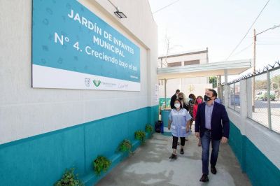 El intendente Watson inaugur� nuevo jard�n municipal