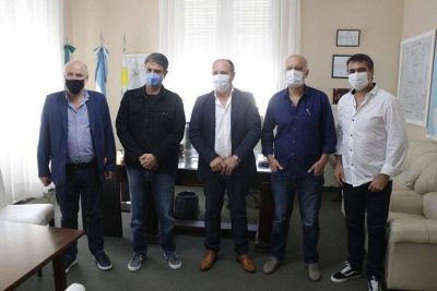 Grindetti y Macri visitaron la localidad de Brandsen y compartieron un encuentro con Capelletti