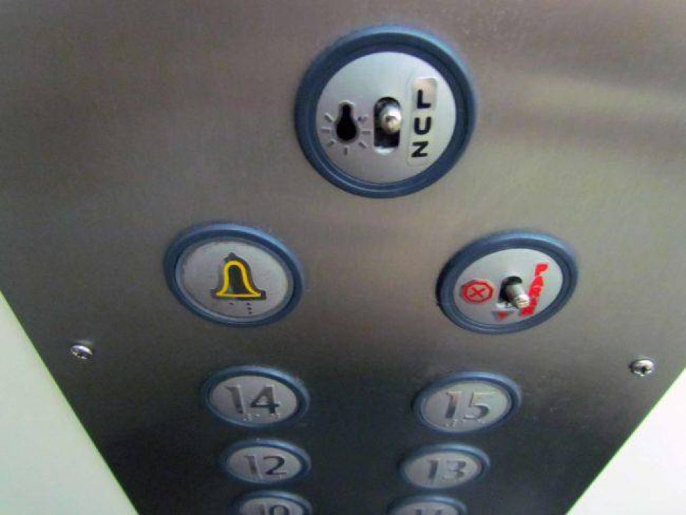 Transporte Vertical: el 40% de los ascensores de la ciudad no cumplen con la nueva ordenanza