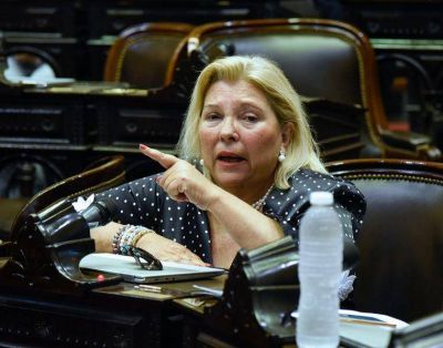 Presentan una denuncia penal en C�rdoba contra Elisa Carri�