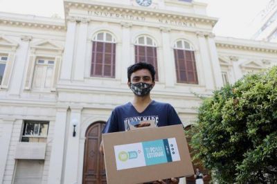 La UNLP reanud la entrega de tablets y notebooks para sus estudiantes