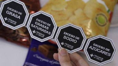 Etiquetado de alimentos: la industria le reza a la Canciller�a para pisar la ley