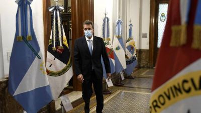 Pese a la presi�n electoral, Guzm�n quiere dar se�ales de equilbrio ante el FMI