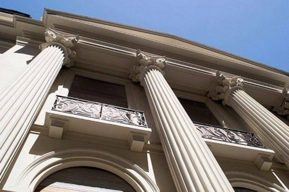 La facultad de Derecho de la UNLP abri� la inscripci�n para integrar los consultorios jur�dicos gratuitos