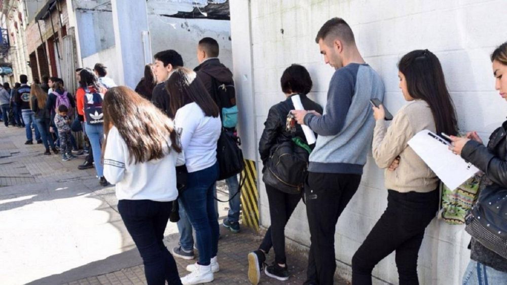 En Ituzaing� ya se pueden anotar en J�venes con M�s y Mejor Trabajo