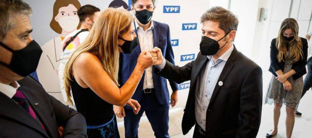 YPF anunci en Avellaneda su programa de beneficios y descuentos para personal educativo