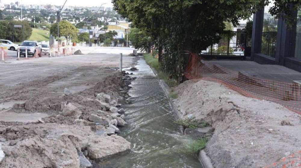 Crdoba: municipalidad deriva aguas cloacales al ro