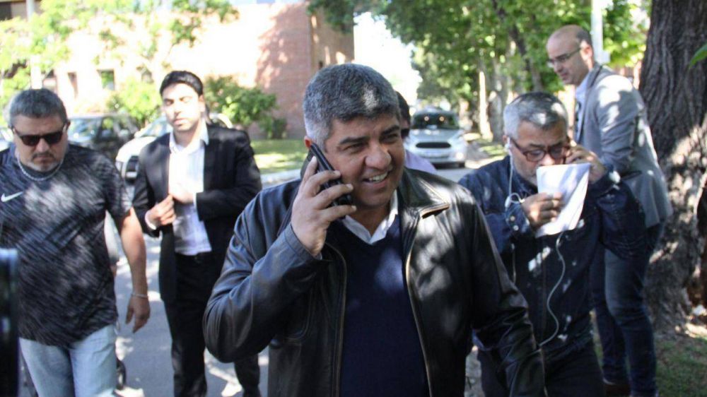 Pablo Moyano llam� a la CGT, a los movimientos sociales y a todo el peronismo a acompa�ar al Gobierno en la calle