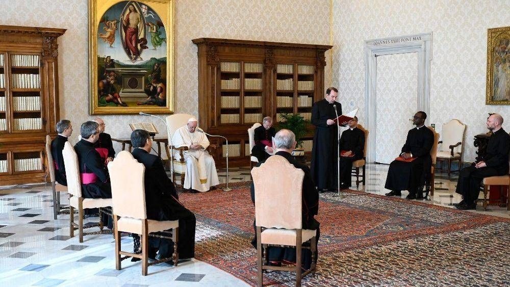 Catequesis del Papa: Con el Esp�ritu Santo hay amor y alegr�a