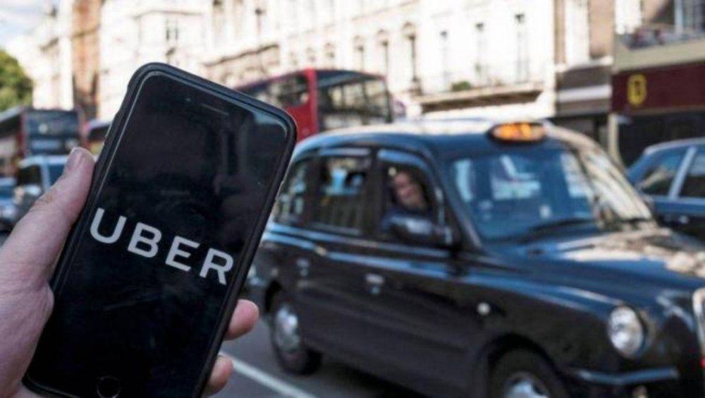 Reino Unido: Uber pagar salario mnimo y vacaciones a conductores