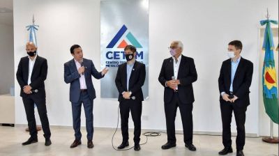 Watson y Kicillof anunciaron la ampliaci�n del Centro Tecnol�gico Metal�rgico en Florencio Varela