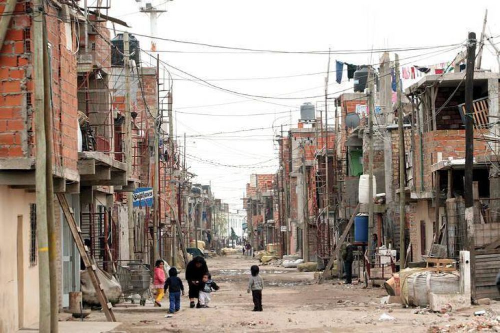 La ni�ez en riesgo: el 62,9% es pobre y uno de cada diez trabaja