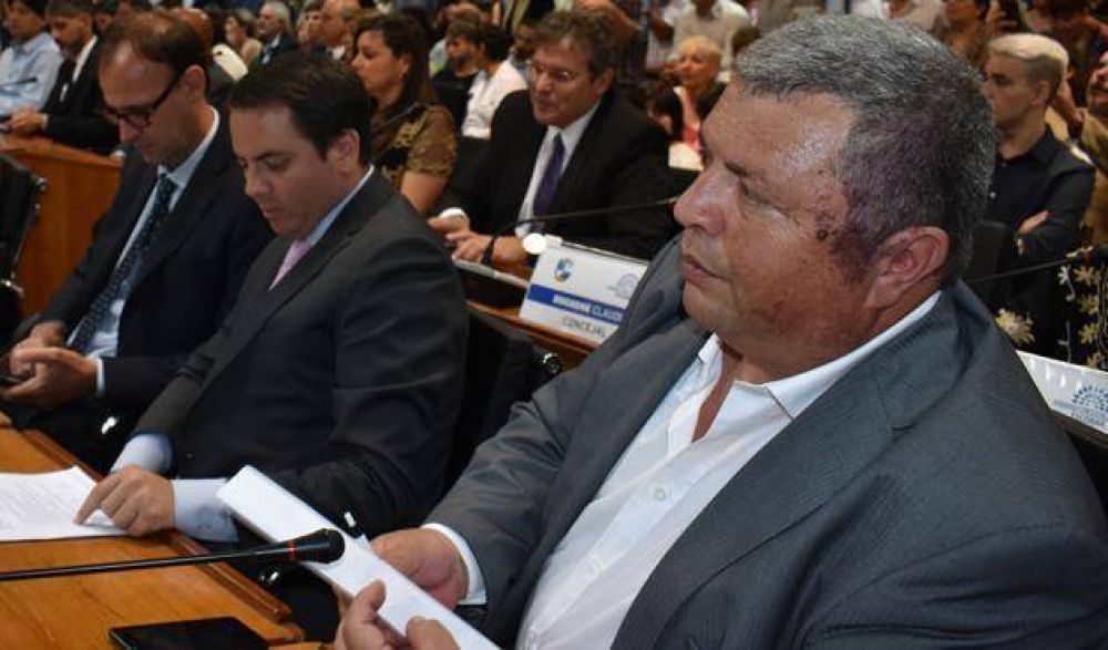 Roberto Costa retuvo el control del Comit de la UCR en Escobar