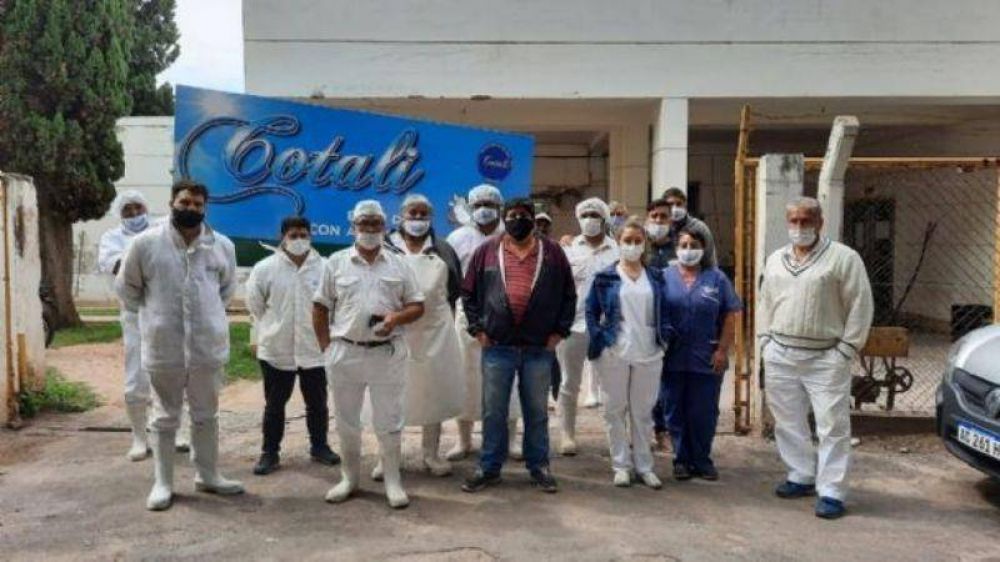 Los trabajadores de Cotali pasaron a planta permanente del Estado provincial