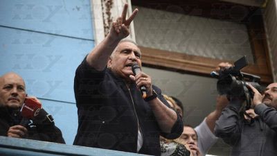 Ahora el �Pata� Medina quiere volver a la actividad gremial