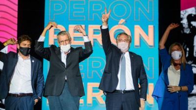 Alberto Fern�ndez y un palo a Macri: 