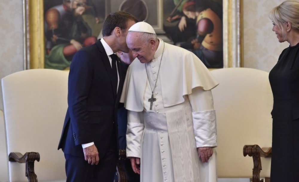 Macron se manifest impresionado por el xito del viaje del Papa a Irak