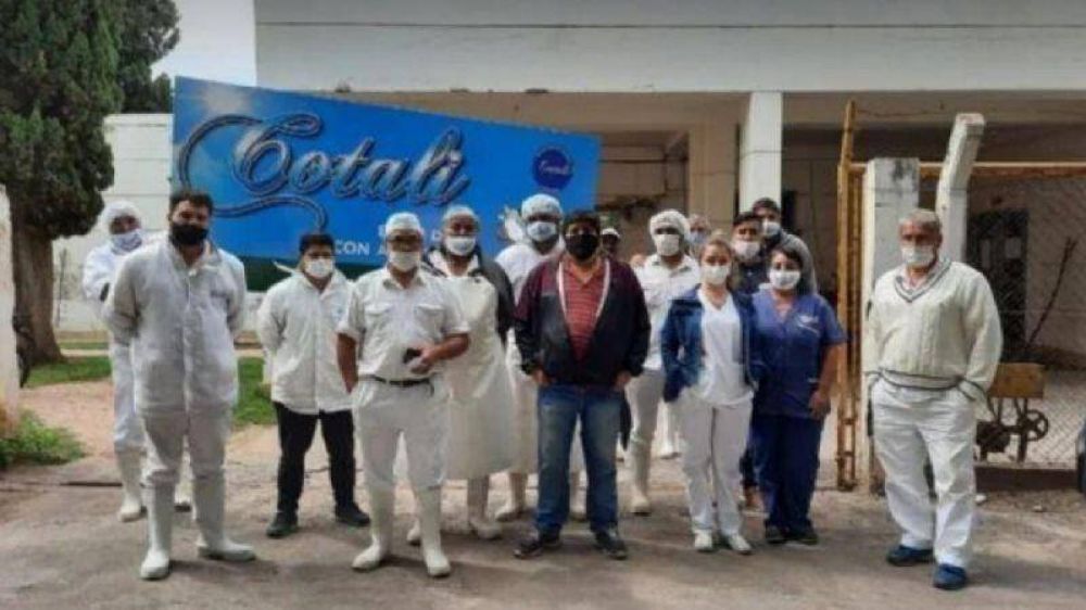 Tras asegurarles la estabilidad laboral, empleados de la Cotali dejaron de reclamar