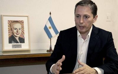 Gray piensa llegar hasta la Corte y no descarta la �salida Randazzo�
