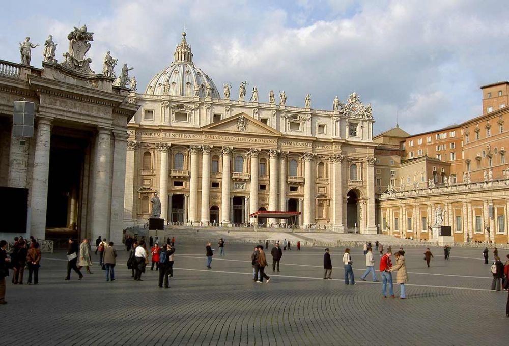 Cruel y (muy) inusual: Sobre la prohibicin de las misas en San Pedro del Vaticano