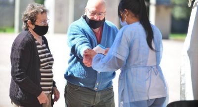 S�bado de inoculaci�n contra el Covid-19 en distintos puntos de la ciudad de C�rdoba