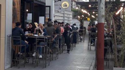Lan�s confirma el cierre de bares a partir de las 2